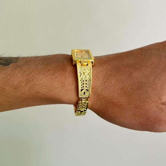 2000s vintage cute gold rectangle stainless steel quartz luxury watch - Picture 8 of 8